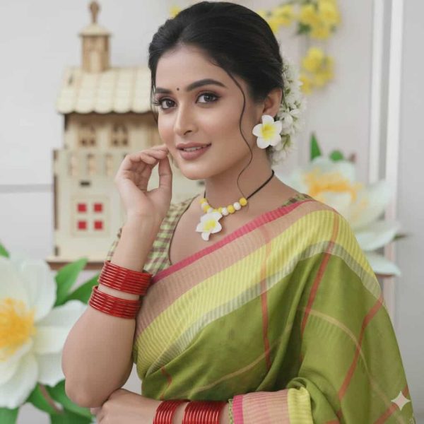রেশমি চুরি - ১ মুঠ | Resmi Churi For Girls / Ladies / Women | Red Bangles