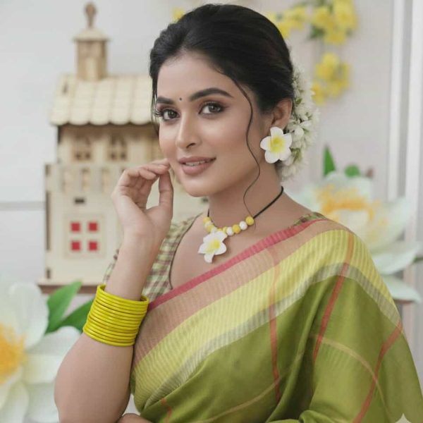 রেশমি চুরি - ১ মুঠ | Resmi Churi For Girls / Ladies / Women | Basonti Bangles